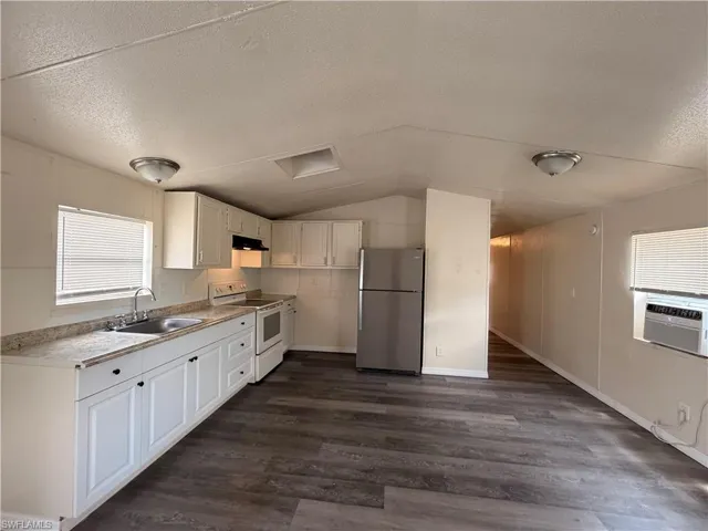 8409  Grady  DR, North Fort Myers, FL 33917