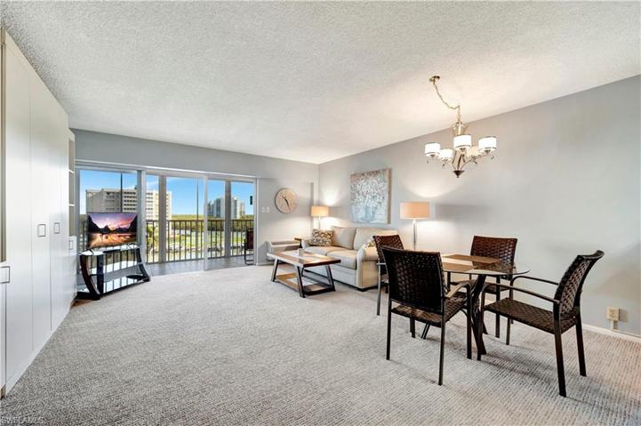 1 Bluebill AVE # 702, NAPLES FL 34108