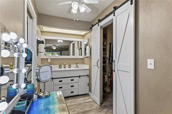 241 Connecticut Ave, Fort Myers, Florida 33905