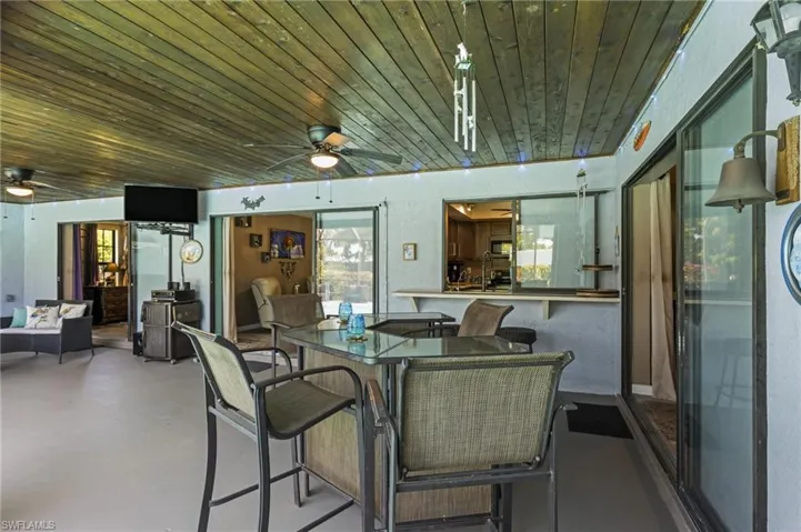 241 Connecticut Ave, Fort Myers, Florida 33905