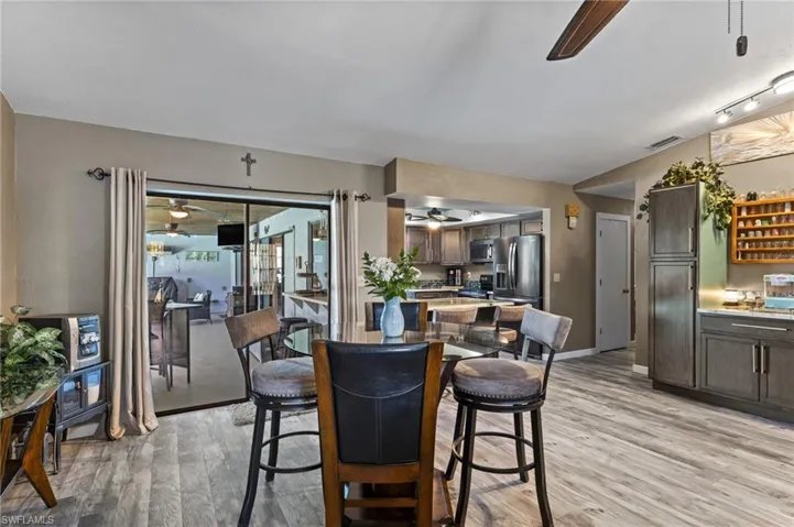 241 Connecticut Ave, Fort Myers, Florida 33905