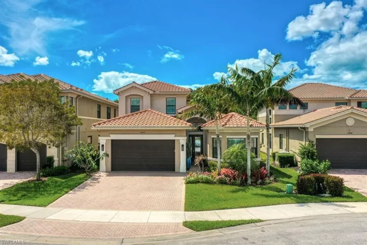 13804  Luna  DR, Naples, FL 34109