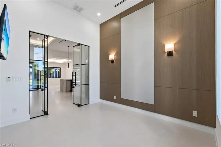 2509 Sw 28th Ter, Cape Coral, Florida 33914