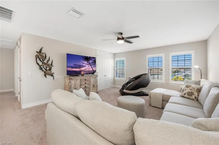 2nd floor family room