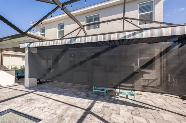 Awning with screen/shade