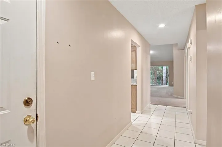 749 Landover Cir 203, Naples, Florida 34104
