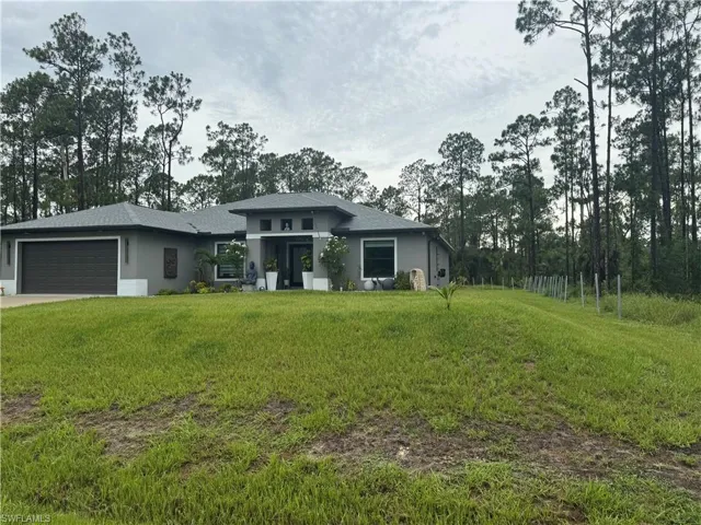 1119 Edison Ave, Lehigh Acres, Florida 33972