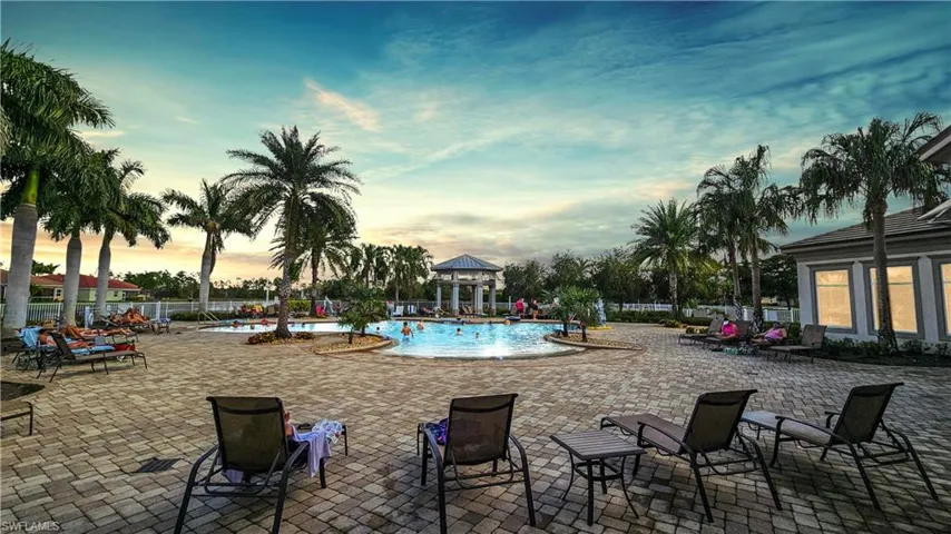 Heated Laggon style Pool