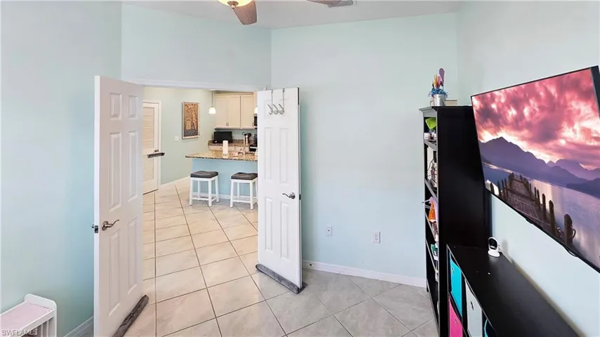 3065  Royal Gardens  AVE, Fort Myers, FL 33916