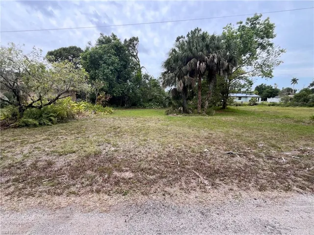 76  Gold Key  CT, North Fort Myers, FL 33917