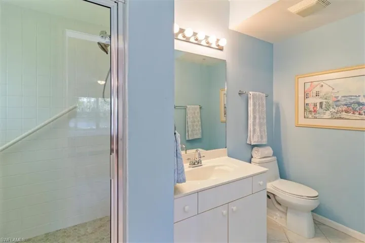 1032  Manor Lake  DR, Naples, FL 34110
