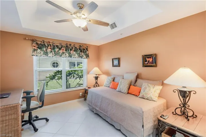 1032  Manor Lake  DR, Naples, FL 34110