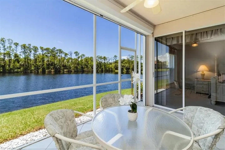 1032  Manor Lake  DR, Naples, FL 34110