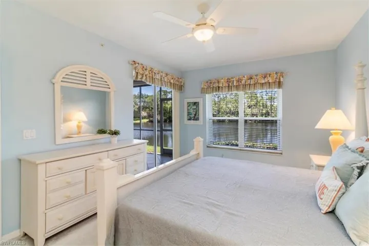 1032  Manor Lake  DR, Naples, FL 34110