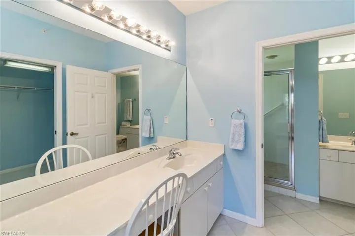 1032  Manor Lake  DR, Naples, FL 34110