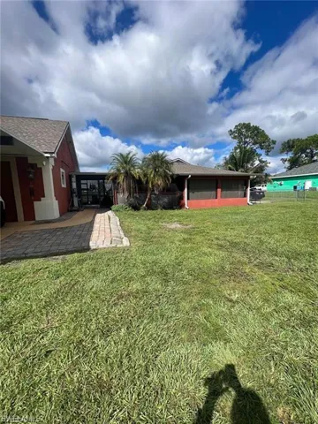 3914 4th St W, Lehigh Acres, Florida 33971