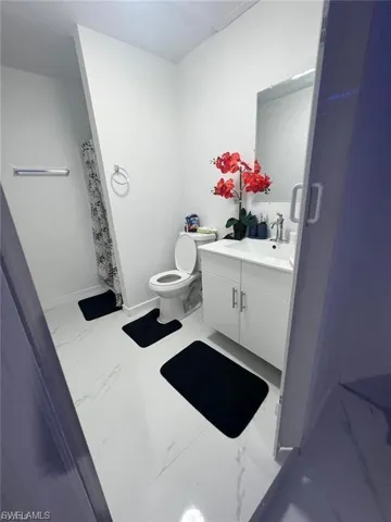 3914 4th St W, Lehigh Acres, Florida 33971