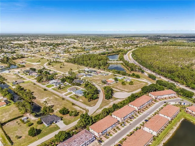 1682  Lake Jessup  CIR, Cape Coral, FL 33909