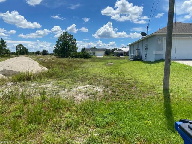 2703 37th ST SW, LEHIGH ACRES FL 33976