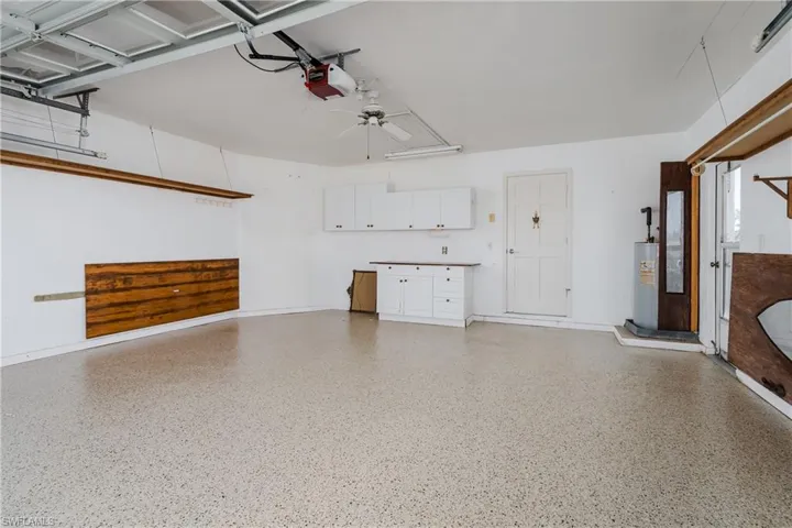1268  Foxfire  LN, Naples, FL 34104