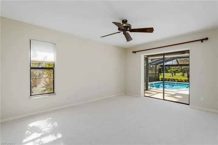 1268  Foxfire  LN, Naples, FL 34104