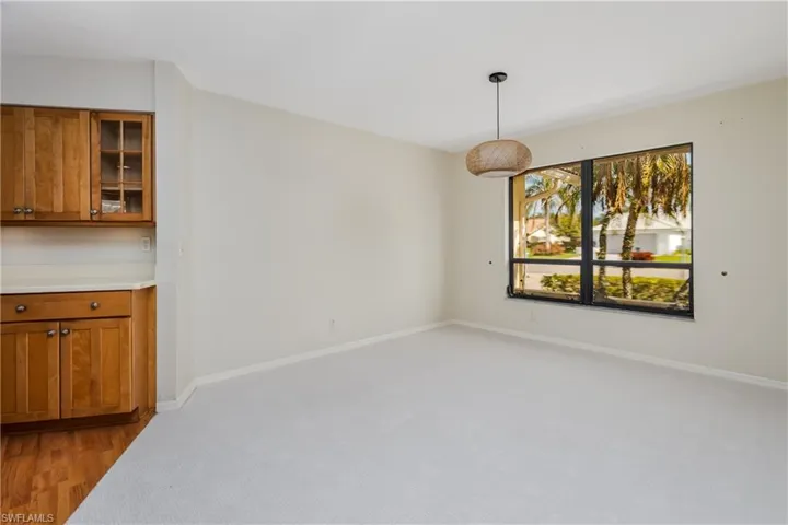 1268  Foxfire  LN, Naples, FL 34104