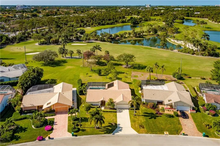 1268  Foxfire  LN, Naples, FL 34104
