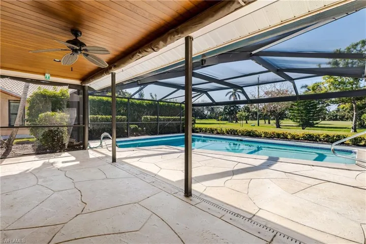 1268  Foxfire  LN, Naples, FL 34104