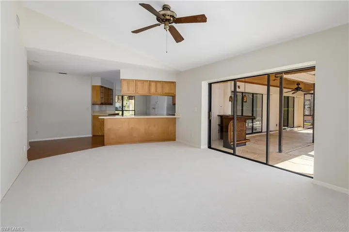 1268  Foxfire  LN, Naples, FL 34104