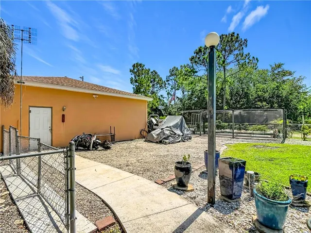 3522 4th St Sw, Lehigh Acres, Florida 33976