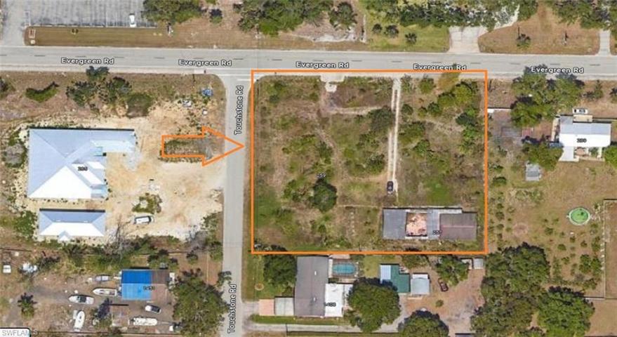 257 & 259  Evergreen  RD, North Fort Myers, FL 33903