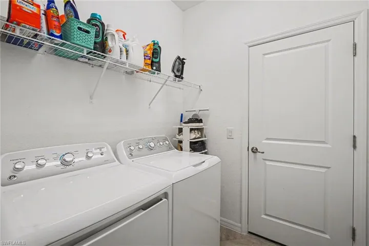 Laundry area with independent washer and dryer