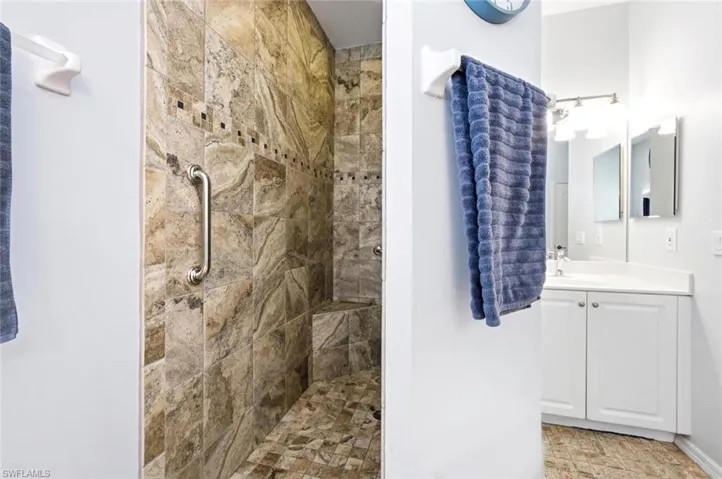 2165 Hawksridge Dr 1303, Naples, Florida 34105