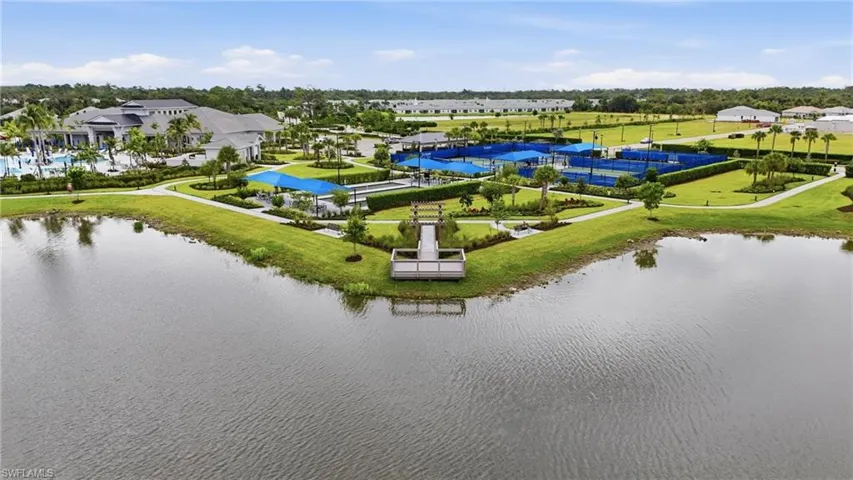 17306 Leaning Oak Trl, North Fort Myers, Florida 33917