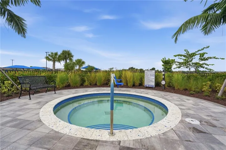 17306 Leaning Oak Trl, North Fort Myers, Florida 33917