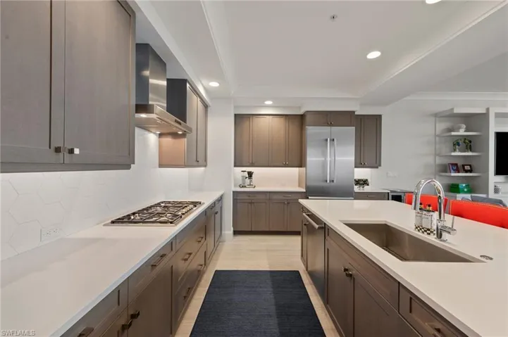 Kitchen with Gas Stovetop
