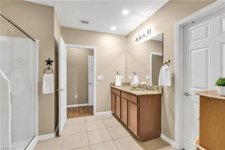 4416 13th Ave, Cape Coral, Florida 33914