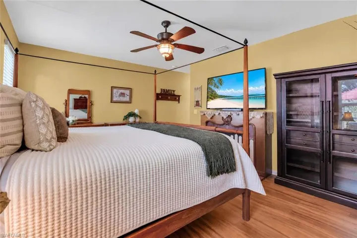 4416 13th Ave, Cape Coral, Florida 33914