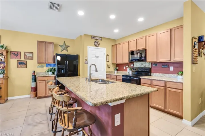 4416 13th Ave, Cape Coral, Florida 33914