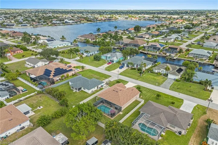 4416 13th Ave, Cape Coral, Florida 33914