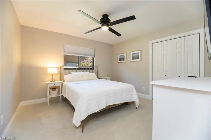 552  97th N AVE, Naples, FL 34108