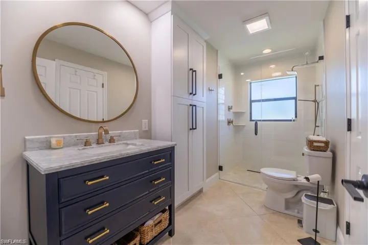 552  97th N AVE, Naples, FL 34108