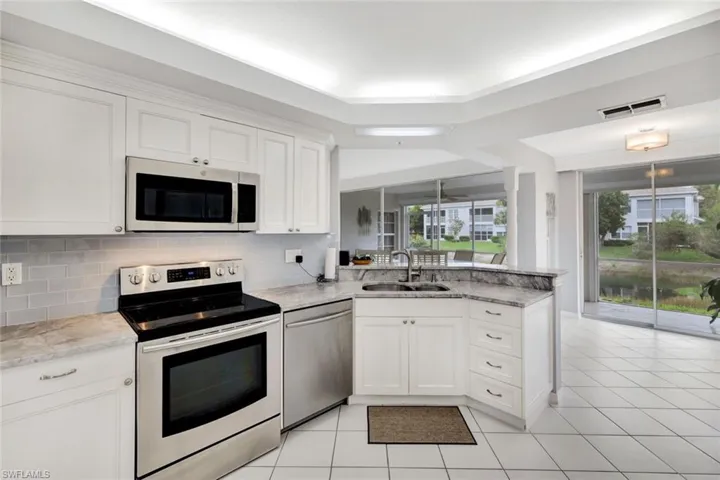 6895  Rain Lily  RD, Naples, FL 34109