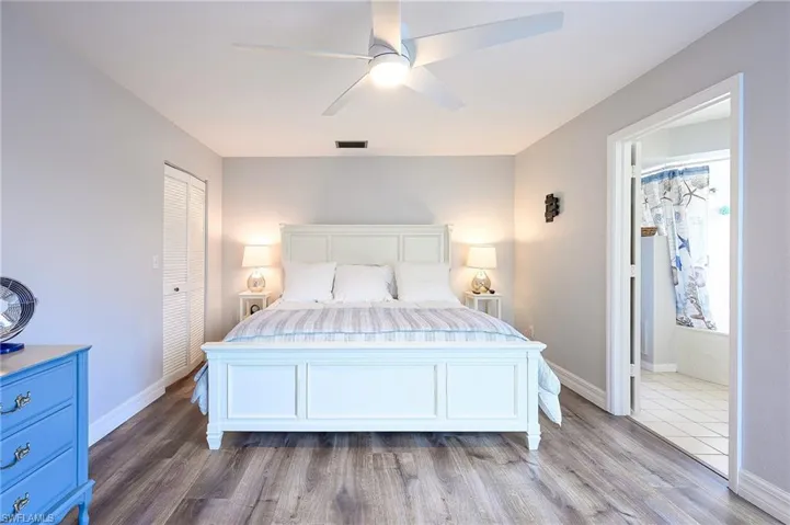 586 Beachwalk Cir O-305, Naples, Florida 34108