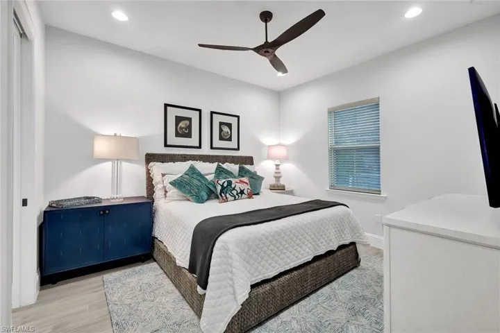 7142 Cayo Coco Ln, Naples, Florida 34113