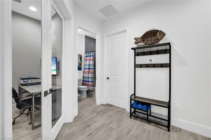 7142 Cayo Coco Ln, Naples, Florida 34113