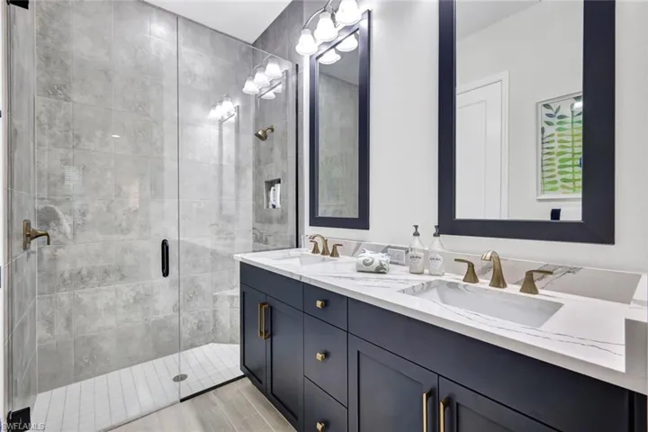 7142 Cayo Coco Ln, Naples, Florida 34113