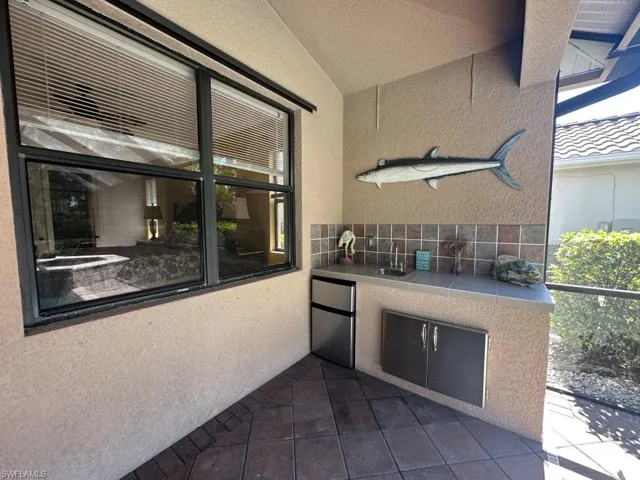 Mini outdoor kitchen