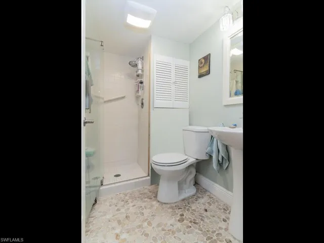330 Kon Tiki Dr # B3, Naples Fl 34113