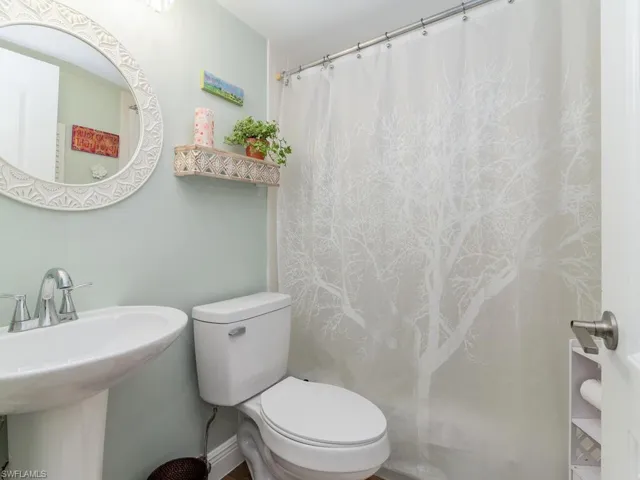 330 Kon Tiki Dr # B3, Naples Fl 34113